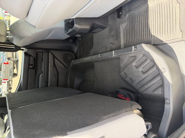 Certified 2026 Toyota Tacoma SR5 AWD/4WD image 29