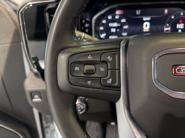 Used 2026 GMC Sierra 2500 SLT AWD/4WD image 16