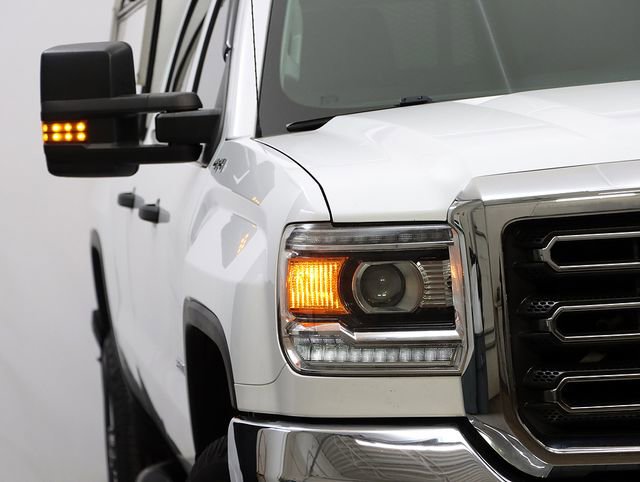 Used 2017 GMC Sierra 2500 4x4 Crew Cab image 4