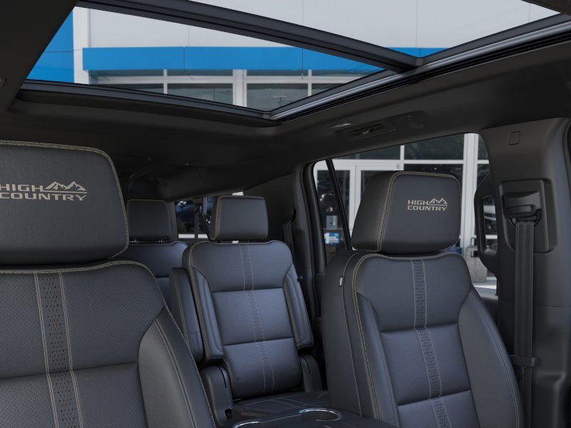 New 2025 Chevrolet Suburban High Country image 26