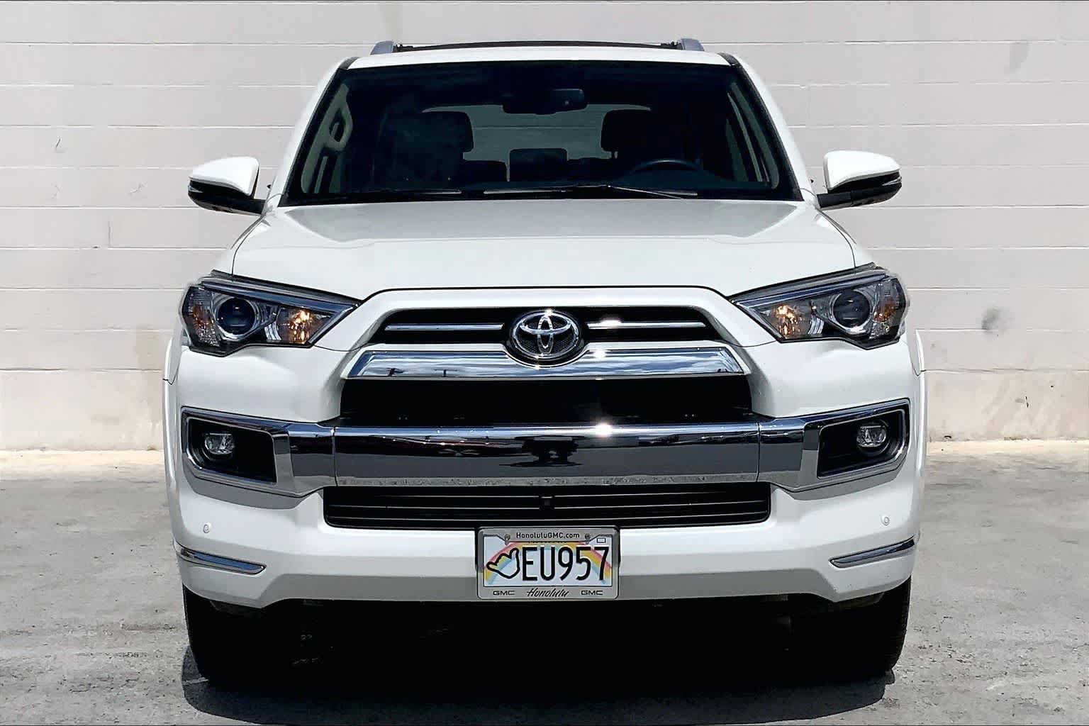Used 2022 Toyota 4Runner Limited AWD/4WD image 7
