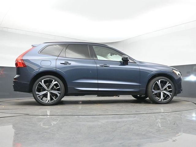 Used 2023 Volvo XC60 B6 Ultimate w/ Protection Package Premier image 45