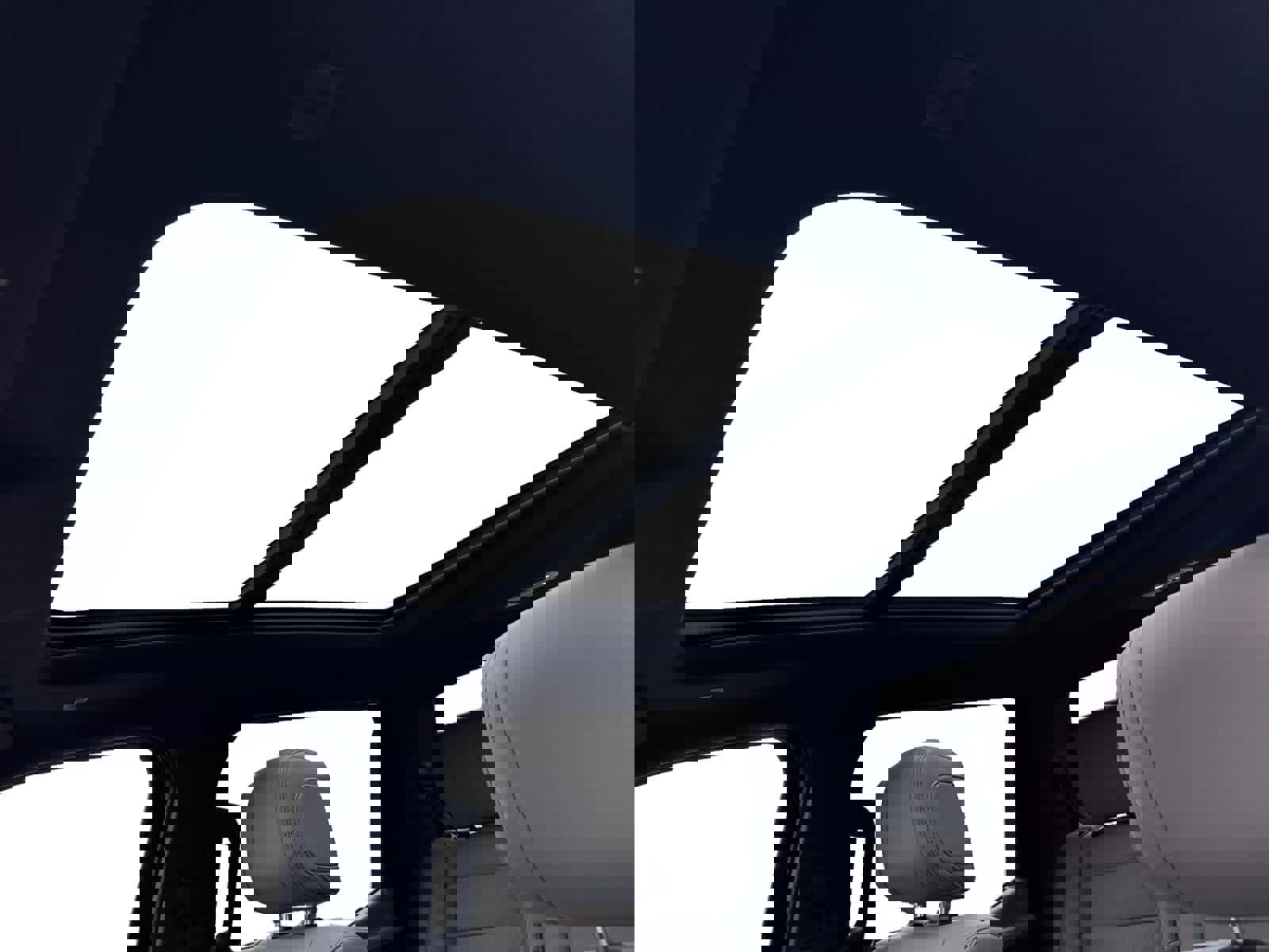 Used 2025 Toyota Tundra Limited image 3