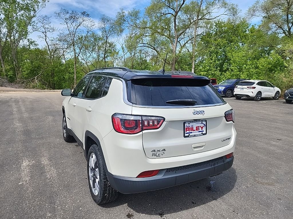 Used 2018 Jeep Compass Limited AWD/4WD image 5