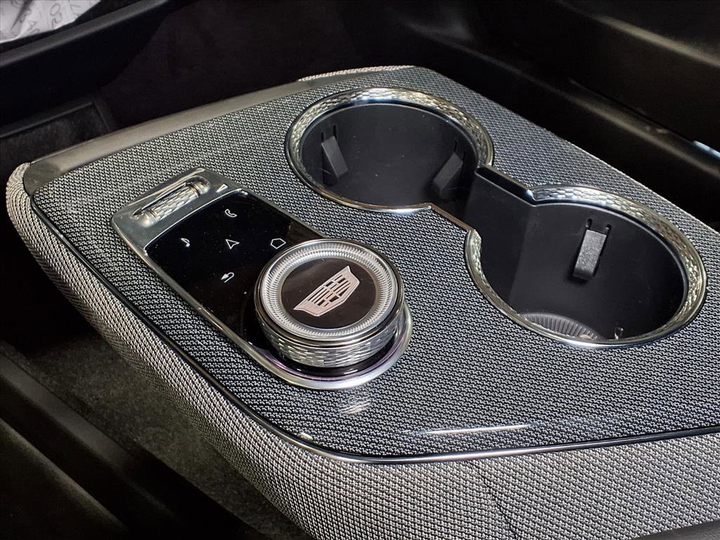 New 2026 Cadillac Optiq Sport 1 image 18