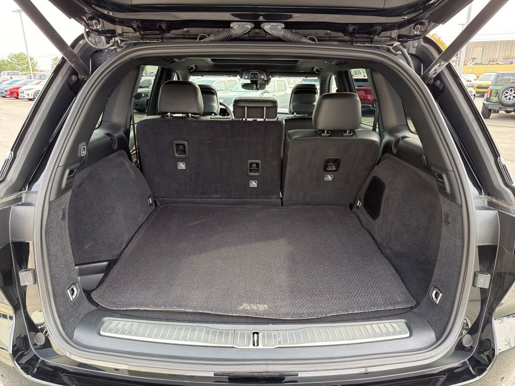 Used 2025 Jeep Grand Cherokee Summit image 18