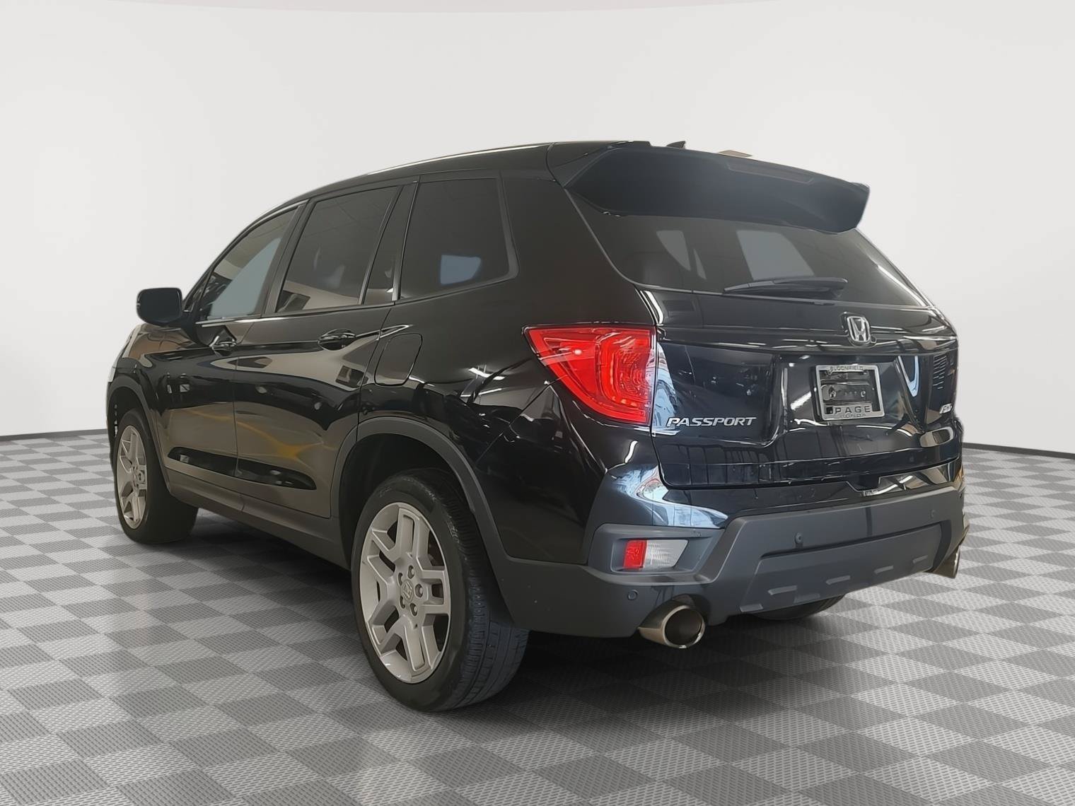 Certified 2024 Honda Passport EX-L image 28
