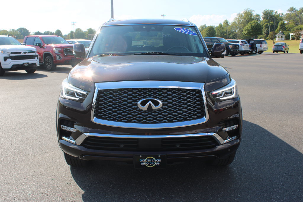 Used 2019 INFINITI QX80 Luxe RWD image 3
