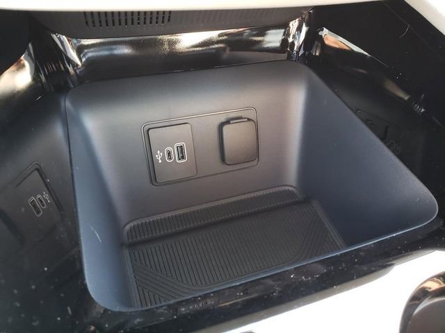 New 2026 Ford Explorer Platinum w/ LUX Leather Package image 21