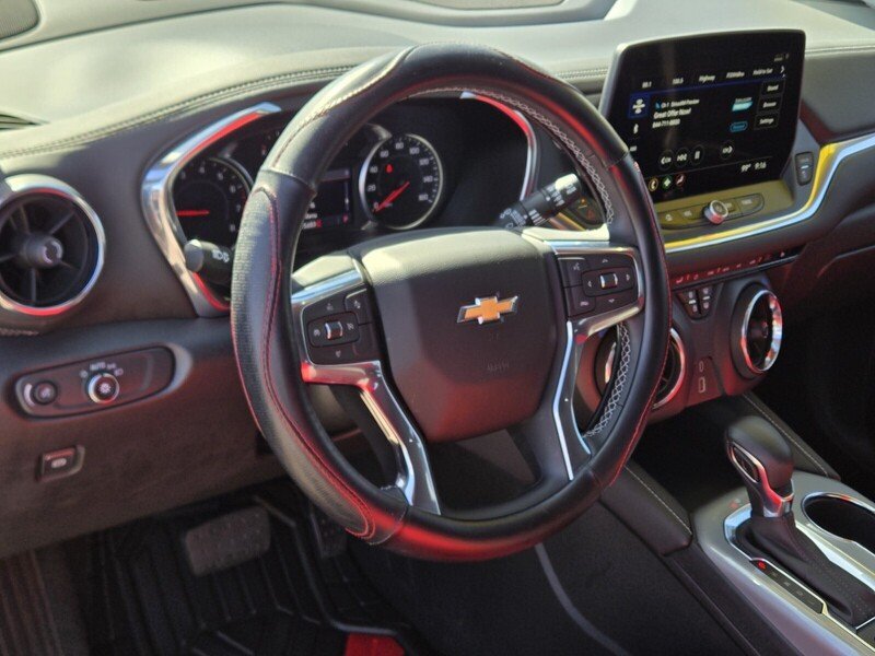 Used 2023 Chevrolet Blazer LT AWD/4WD image 19