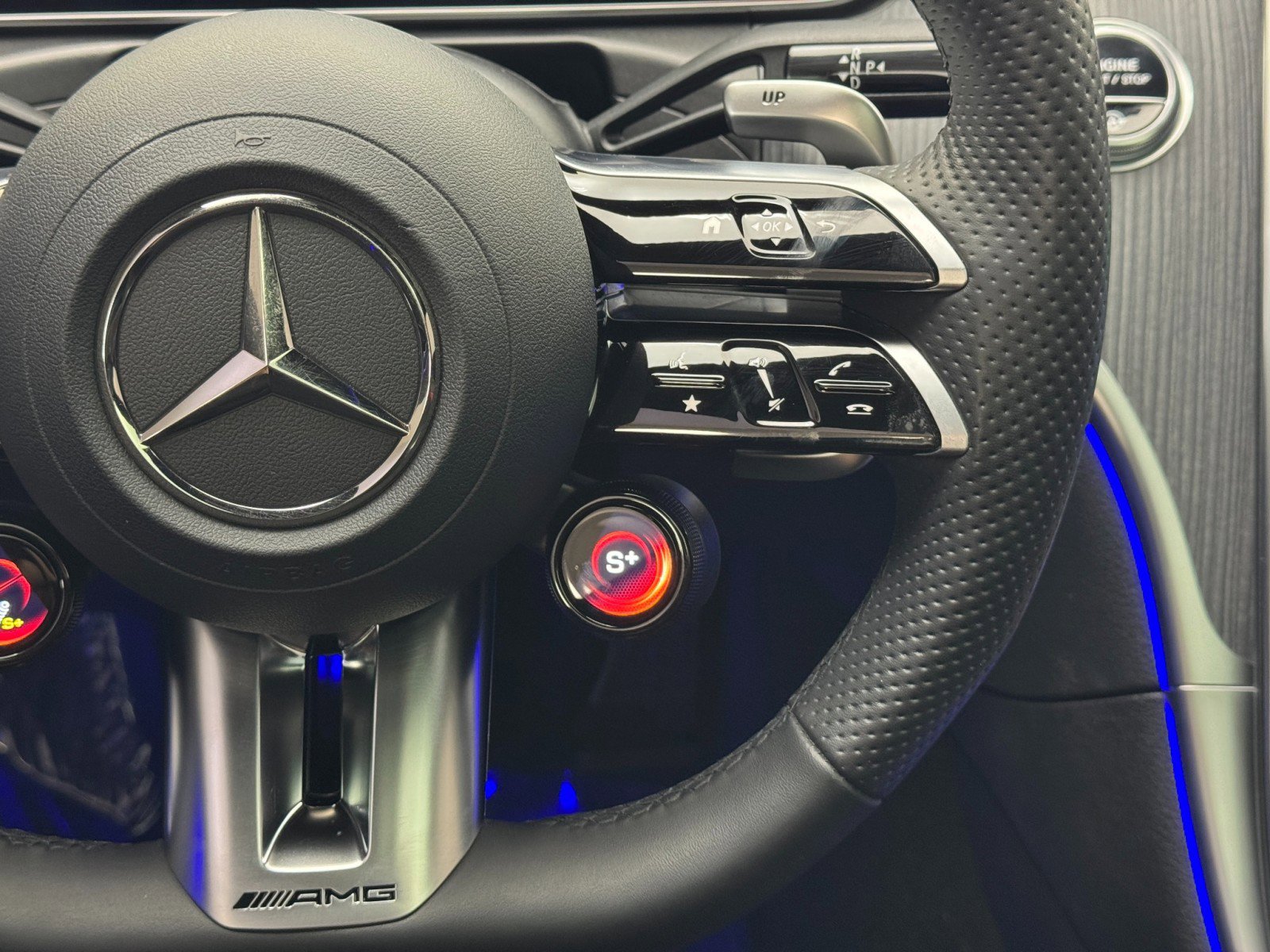 Used 2024 Mercedes-Benz CLE 53 AMG 4MATIC image 24