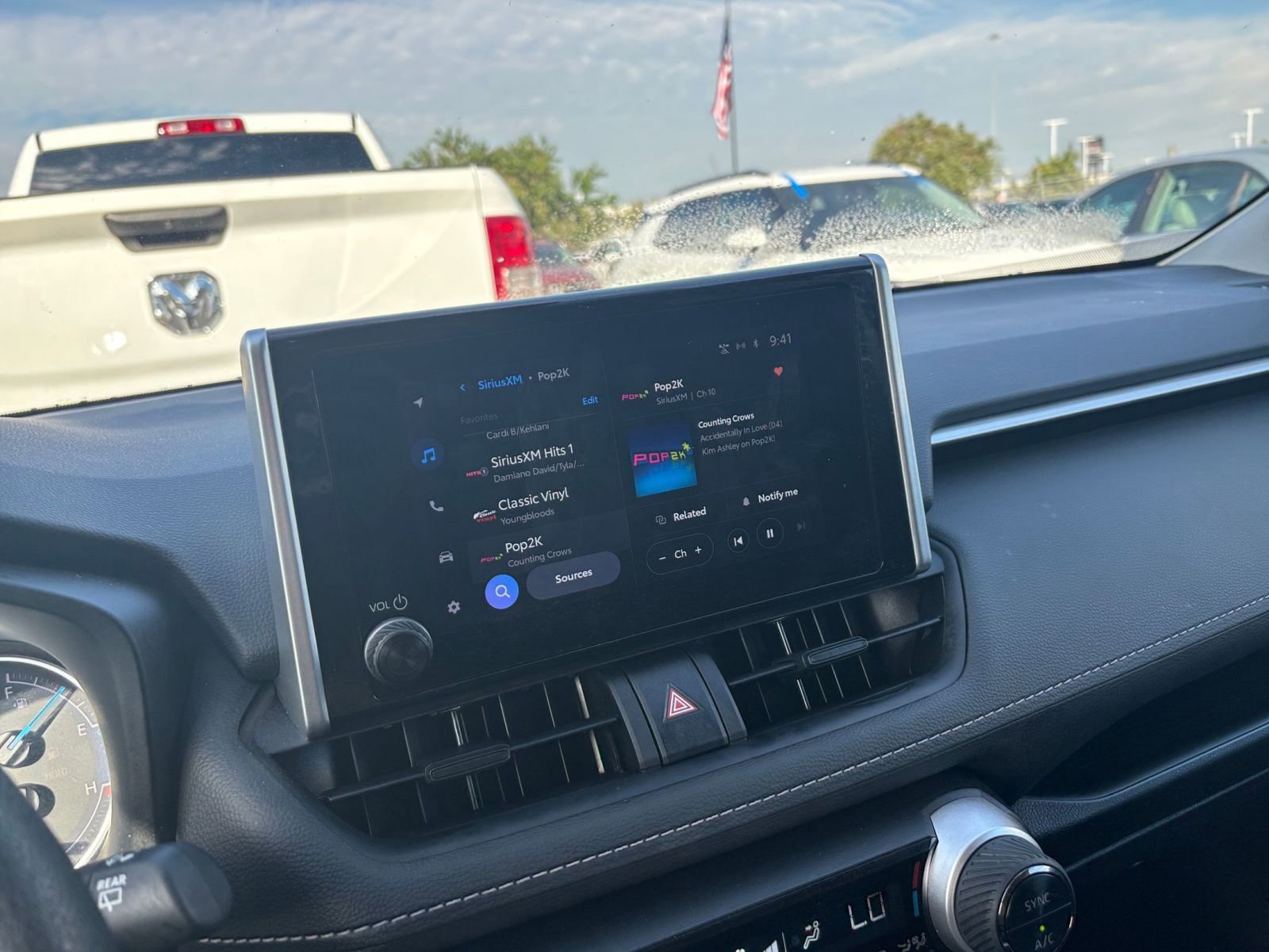 Used 2025 Toyota RAV4 LE image 21