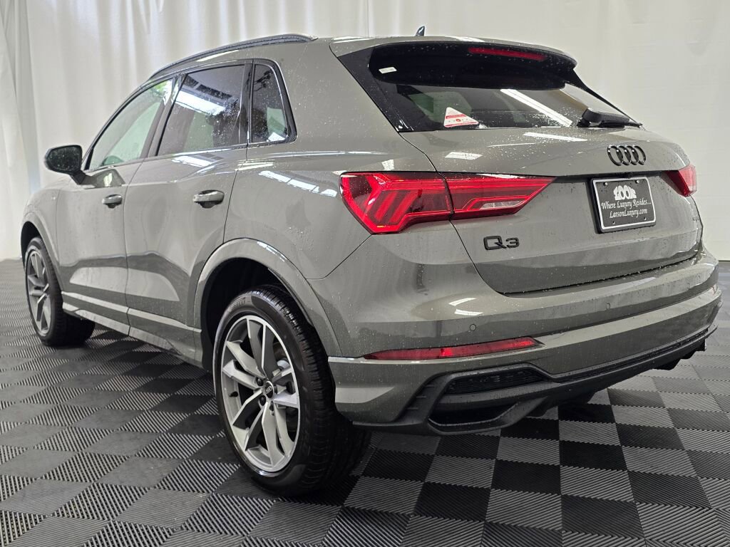 New 2025 Audi Q3 2.0T Premium image 4