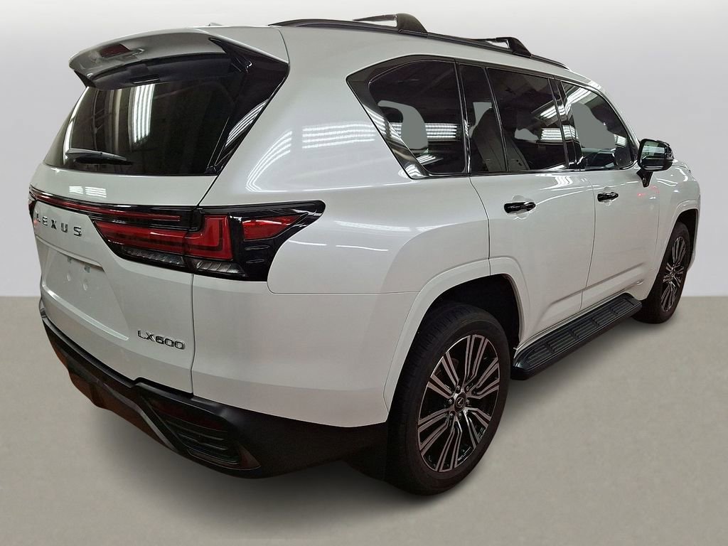 Used 2024 Lexus LX 600 4WD w/ Appearance Package image 3