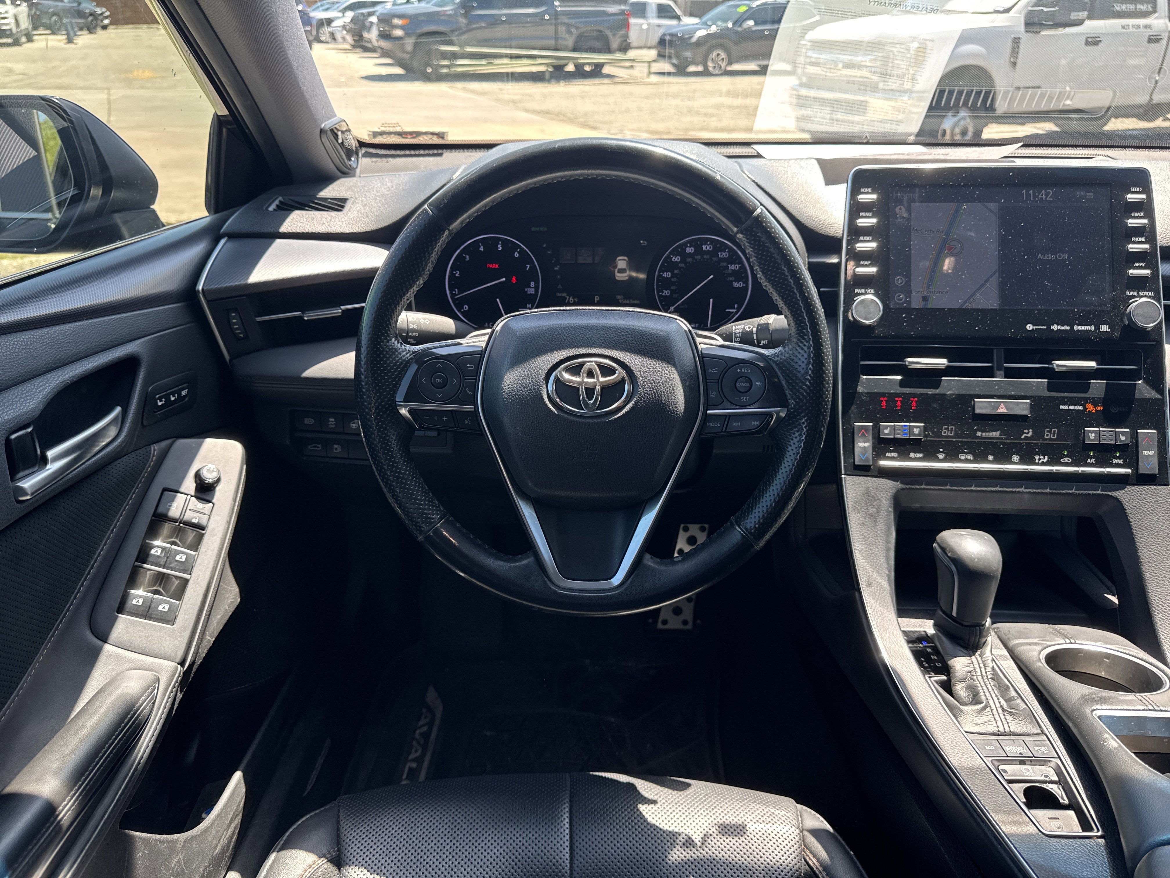Used 2019 Toyota Avalon Touring FWD image 11