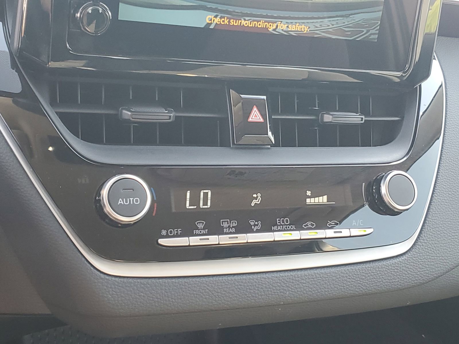 Certified 2025 Toyota Corolla LE w/ Convenience Package AWD/4WD image 28