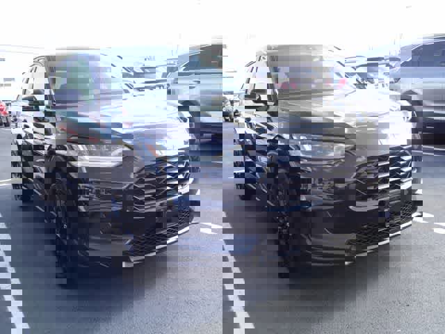 Used 2025 Honda HR-V Sport image 3