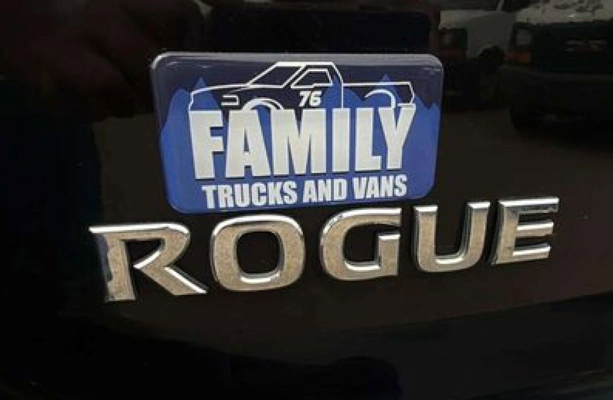 Used 2011 Nissan Rogue SV image 19