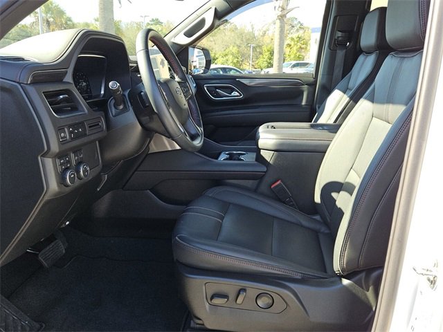 Used 2023 Chevrolet Tahoe RST image 3