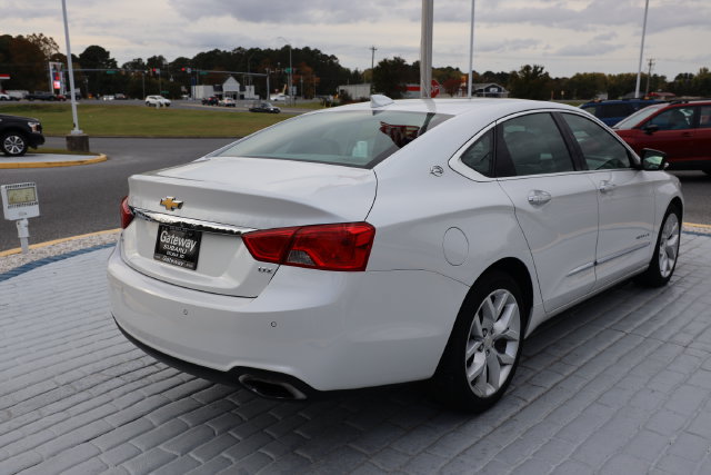 Used 2015 Chevrolet Impala LTZ FWD image 5