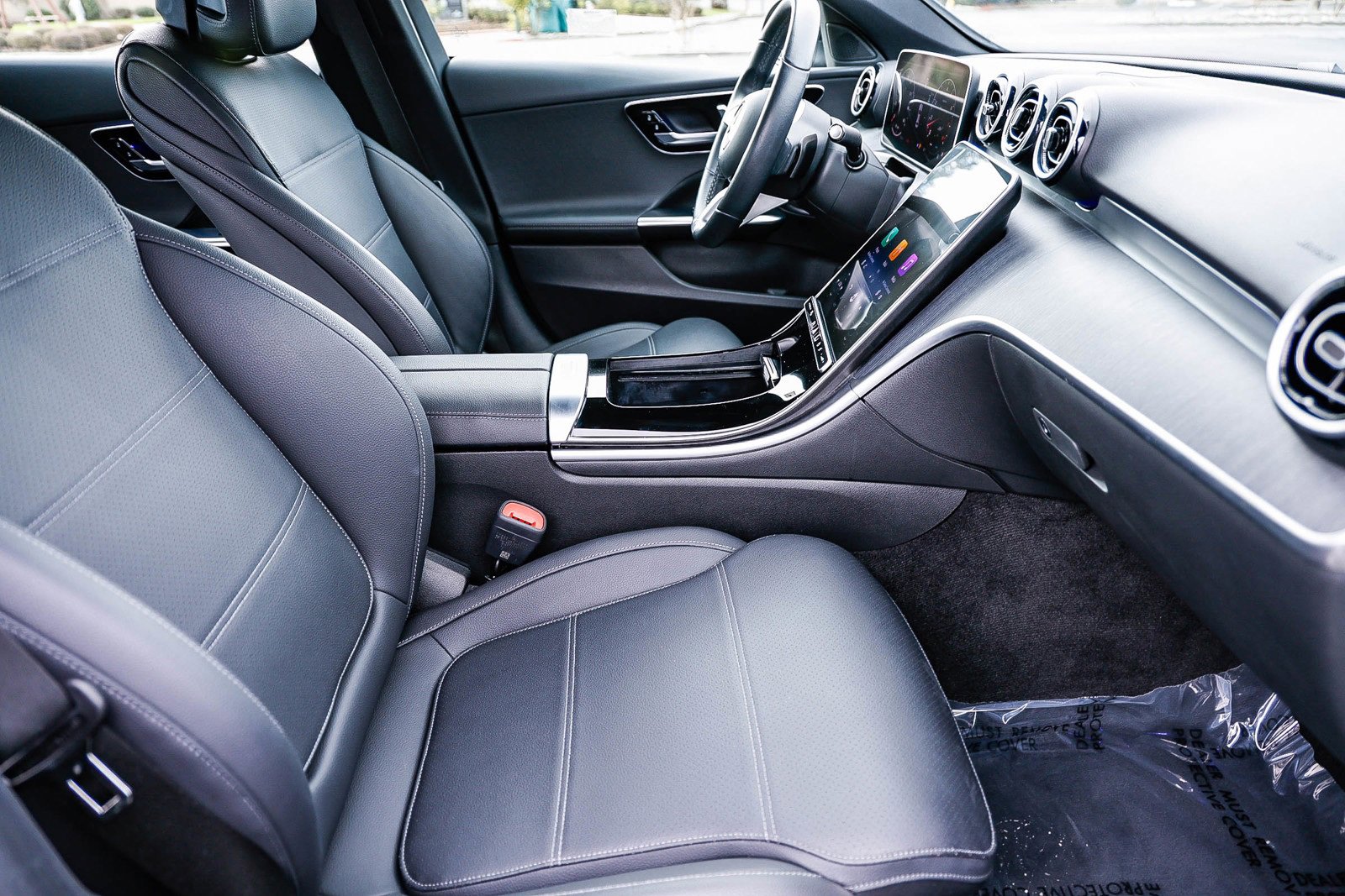 Certified 2025 Mercedes-Benz C 300 Sedan image 17