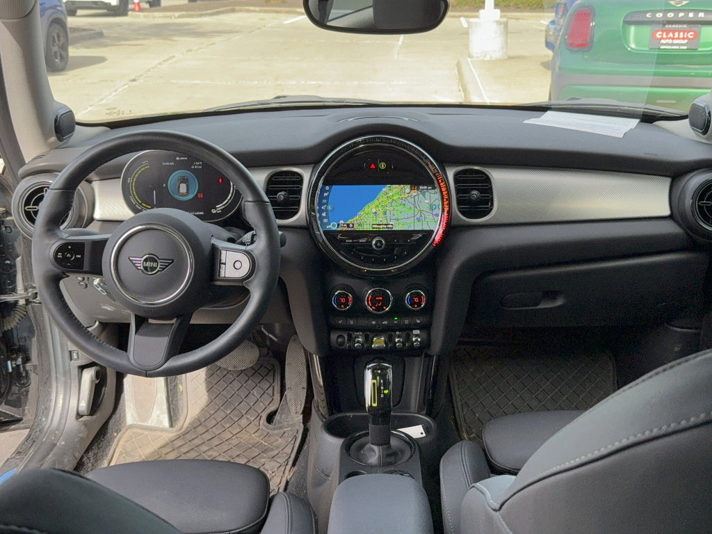 Certified 2024 MINI Cooper SE FWD image 6