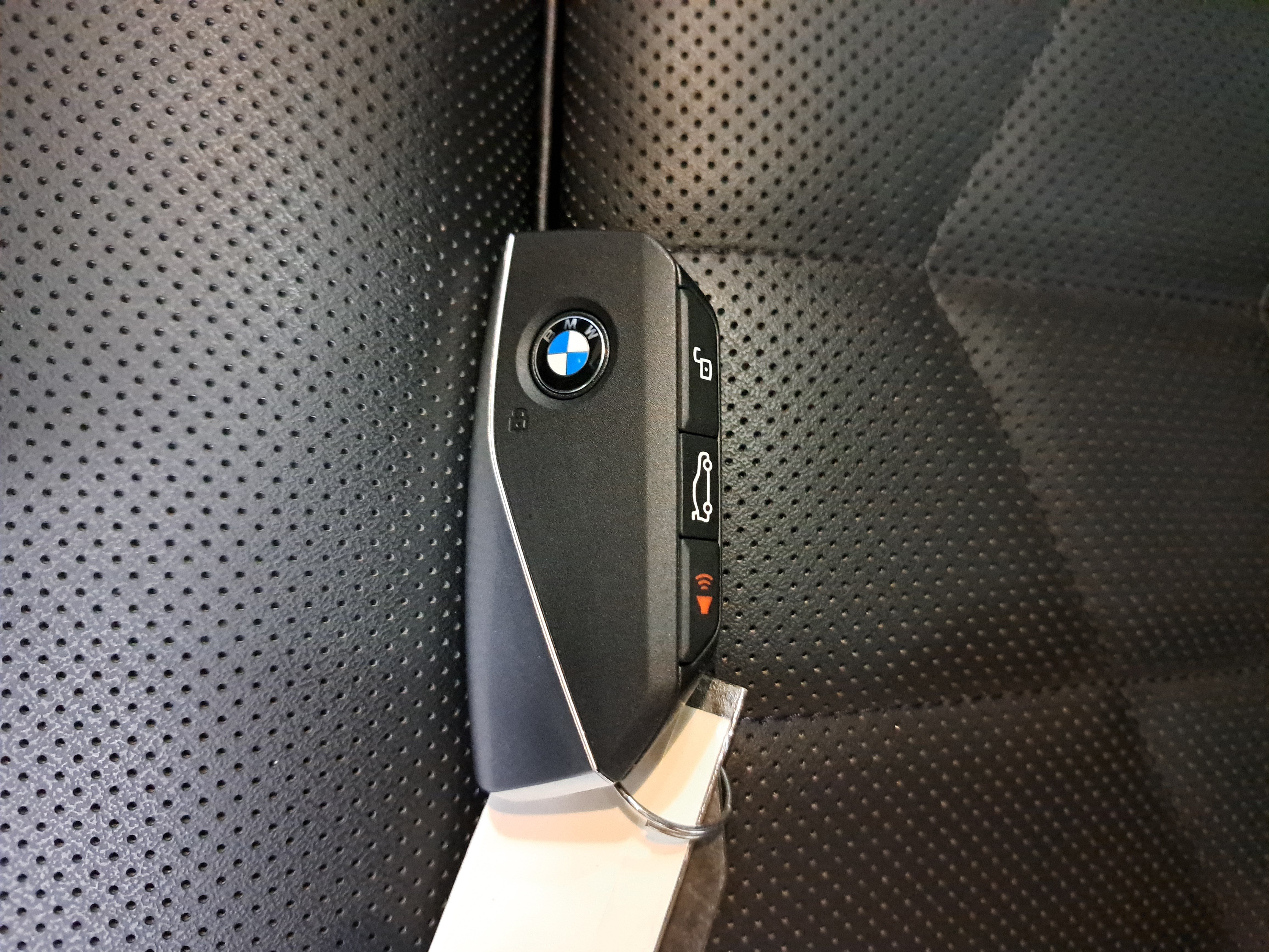 Certified 2026 BMW i5 eDrive40 w/ M Sport Package AWD/4WD image 38
