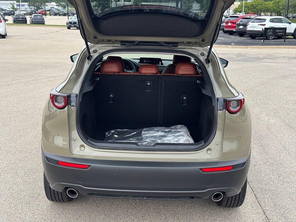 Certified 2025 MAZDA CX-30 Carbon AWD/4WD image 38
