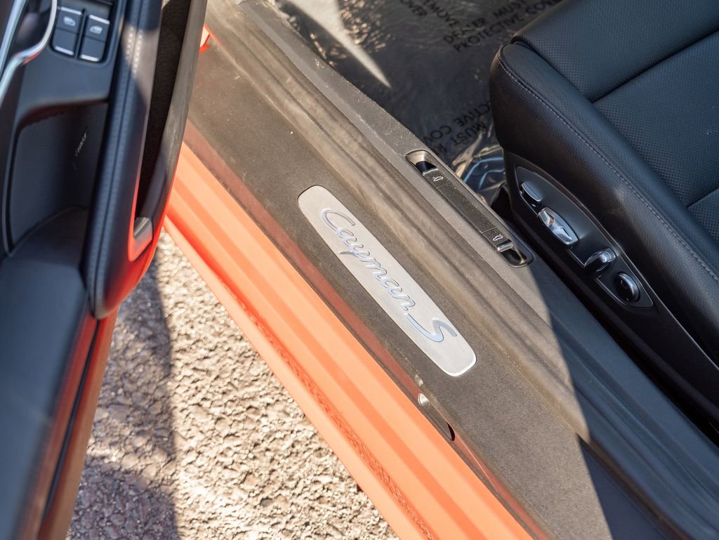 Used 2024 Porsche 718 Cayman S image 16