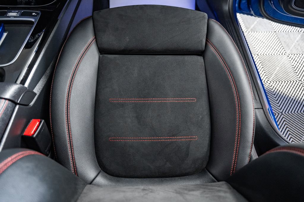 Used 2024 Mercedes-Benz CLA 35 AMG 4MATIC image 31