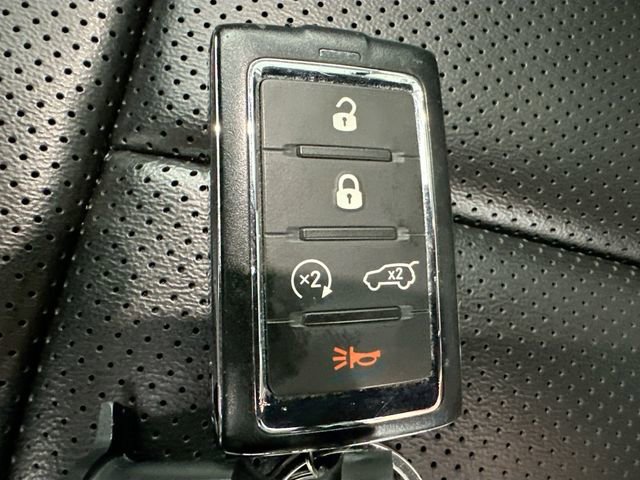 Used 2024 Jeep Grand Cherokee Limited 4xe AWD/4WD image 18