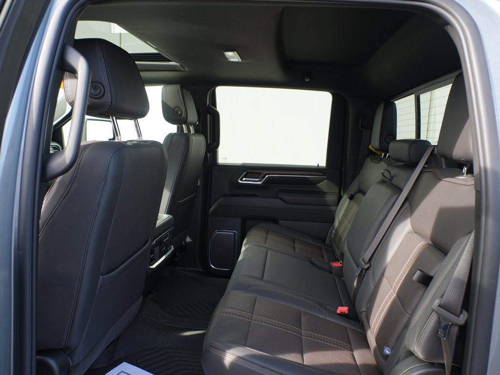 Certified 2024 Chevrolet Silverado 3500 High Country w/ High Country Premium Package AWD/4WD image 20