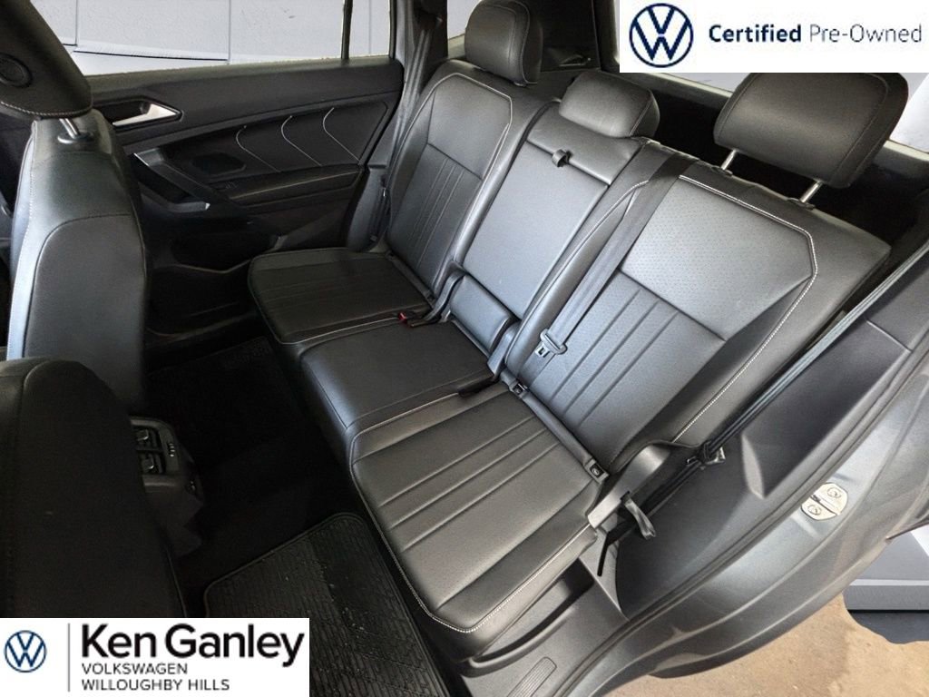 Used 2023 Volkswagen Tiguan SE R-Line AWD/4WD image 18