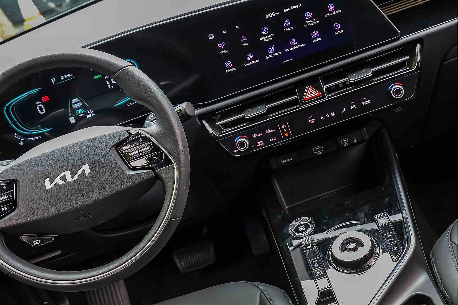 Certified 2025 Kia Niro EX w/ EX Cold Weather Package FWD image 18