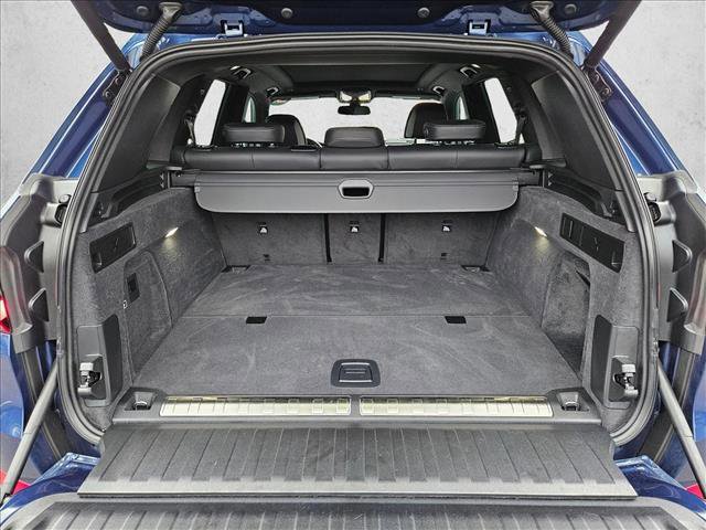 Certified 2023 BMW X5 xDrive45e w/ Executive Package image 7