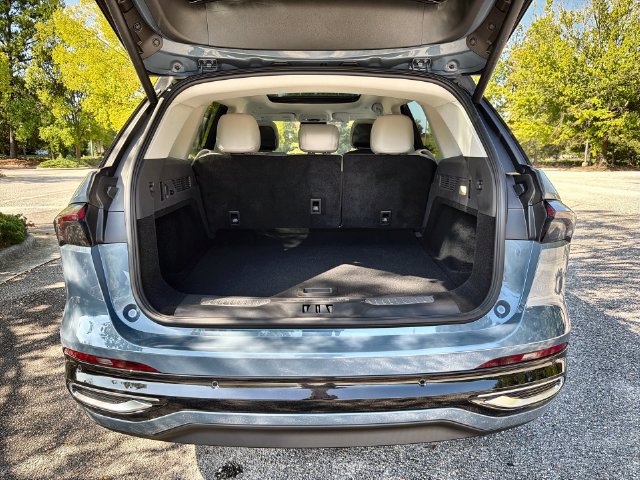 New 2026 Lincoln Nautilus Reserve AWD/4WD image 24