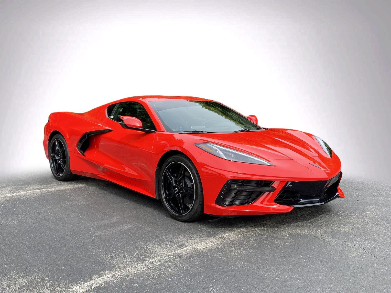 Used 2024 Chevrolet Corvette Stingray Preferred Cpe w/ 2LT RWD image 2