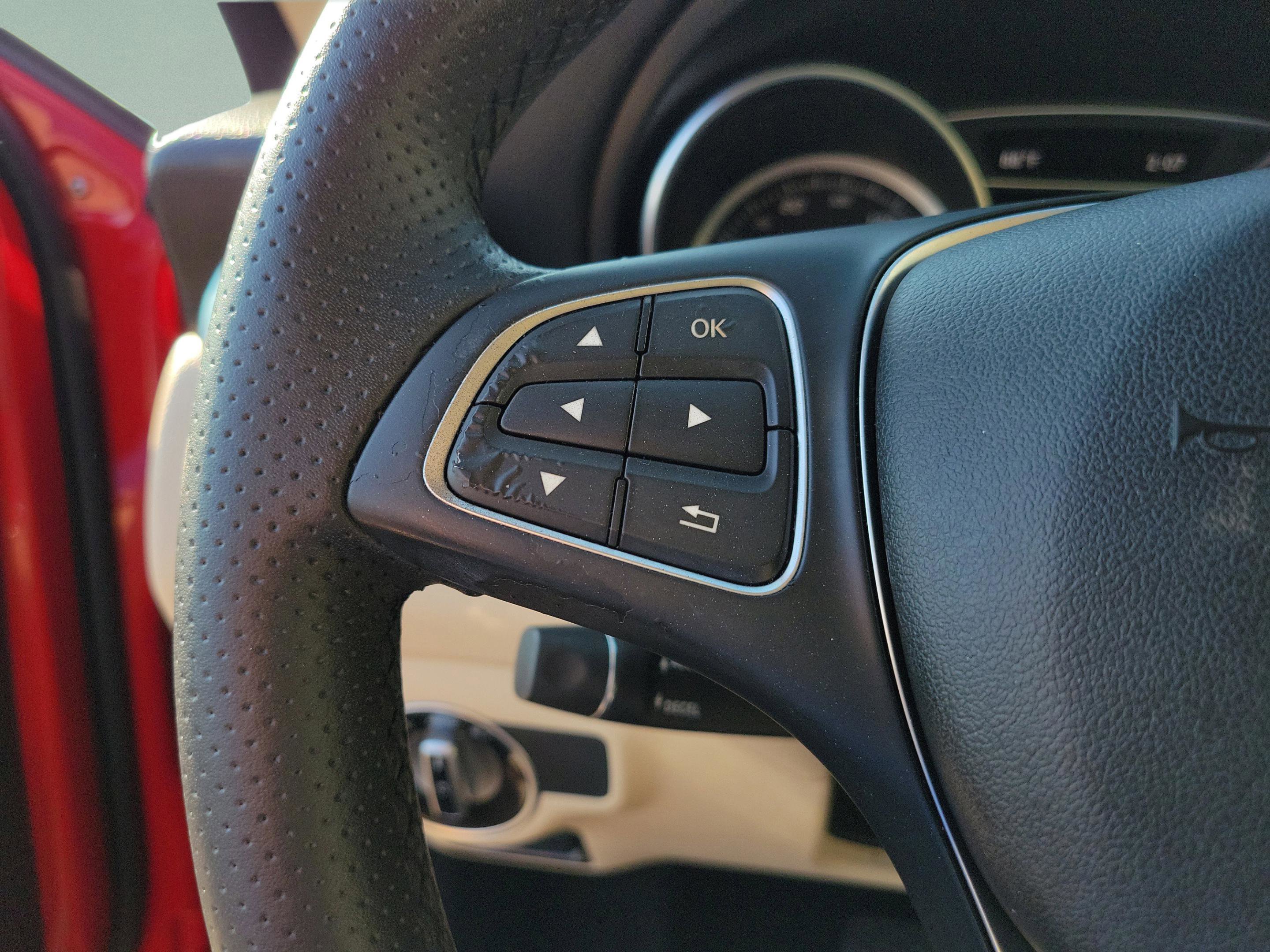 Used 2018 Mercedes-Benz GLA 250 image 18