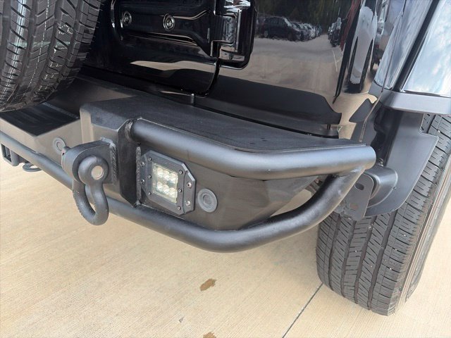 Used 2024 Jeep Wrangler Unlimited Sahara w/ Technology Group AWD/4WD image 6