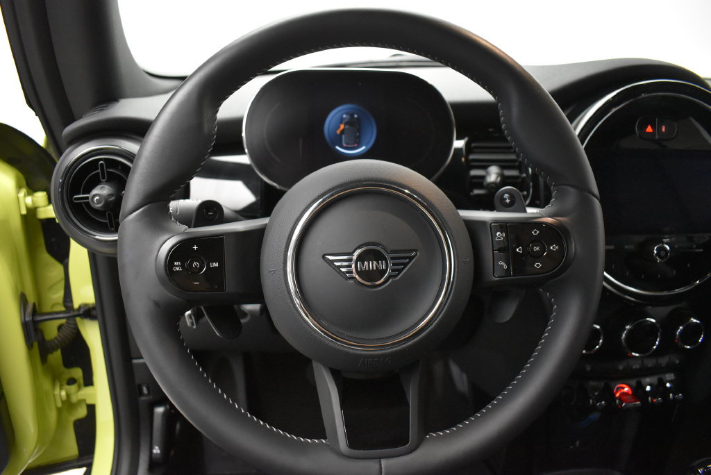 Used 2024 MINI Cooper S FWD image 15