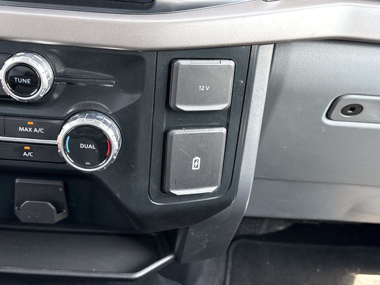 Used 2025 Ford F150 XLT w/ Equipment Group 301A Standard AWD/4WD image 28