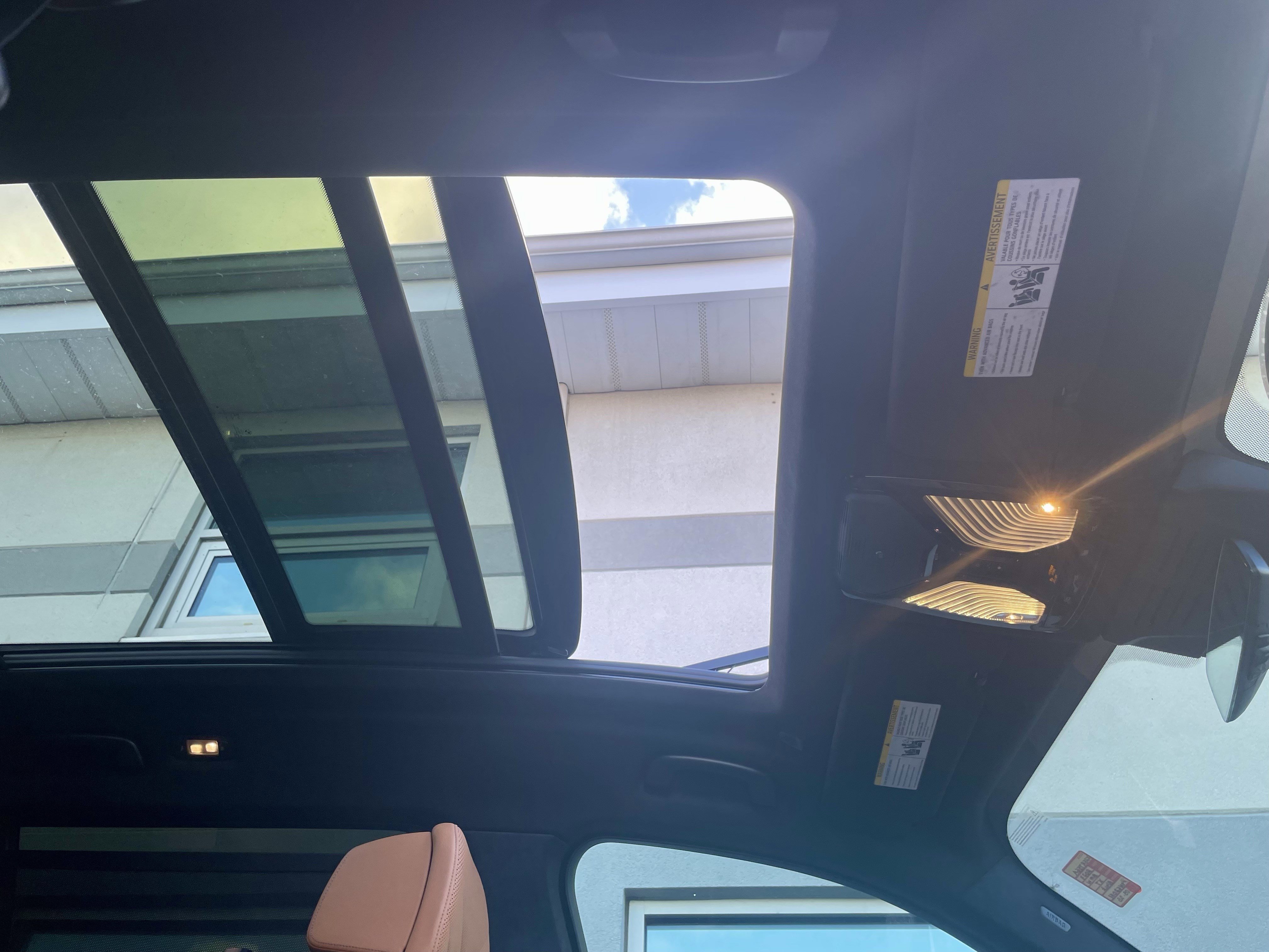 Used 2023 BMW X7 xDrive40i w/ M Sport Package image 17