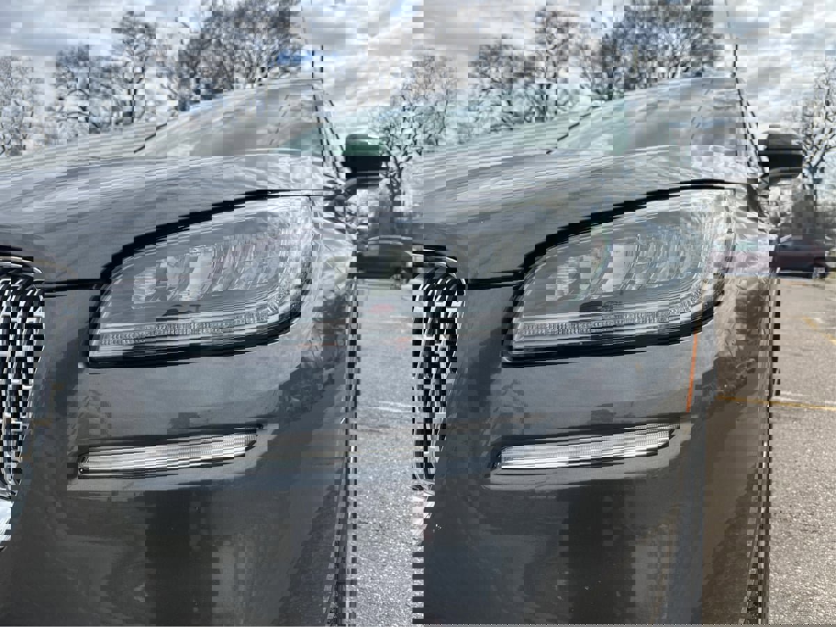 Used 2020 Lincoln Corsair FWD w/ Premium Package image 34