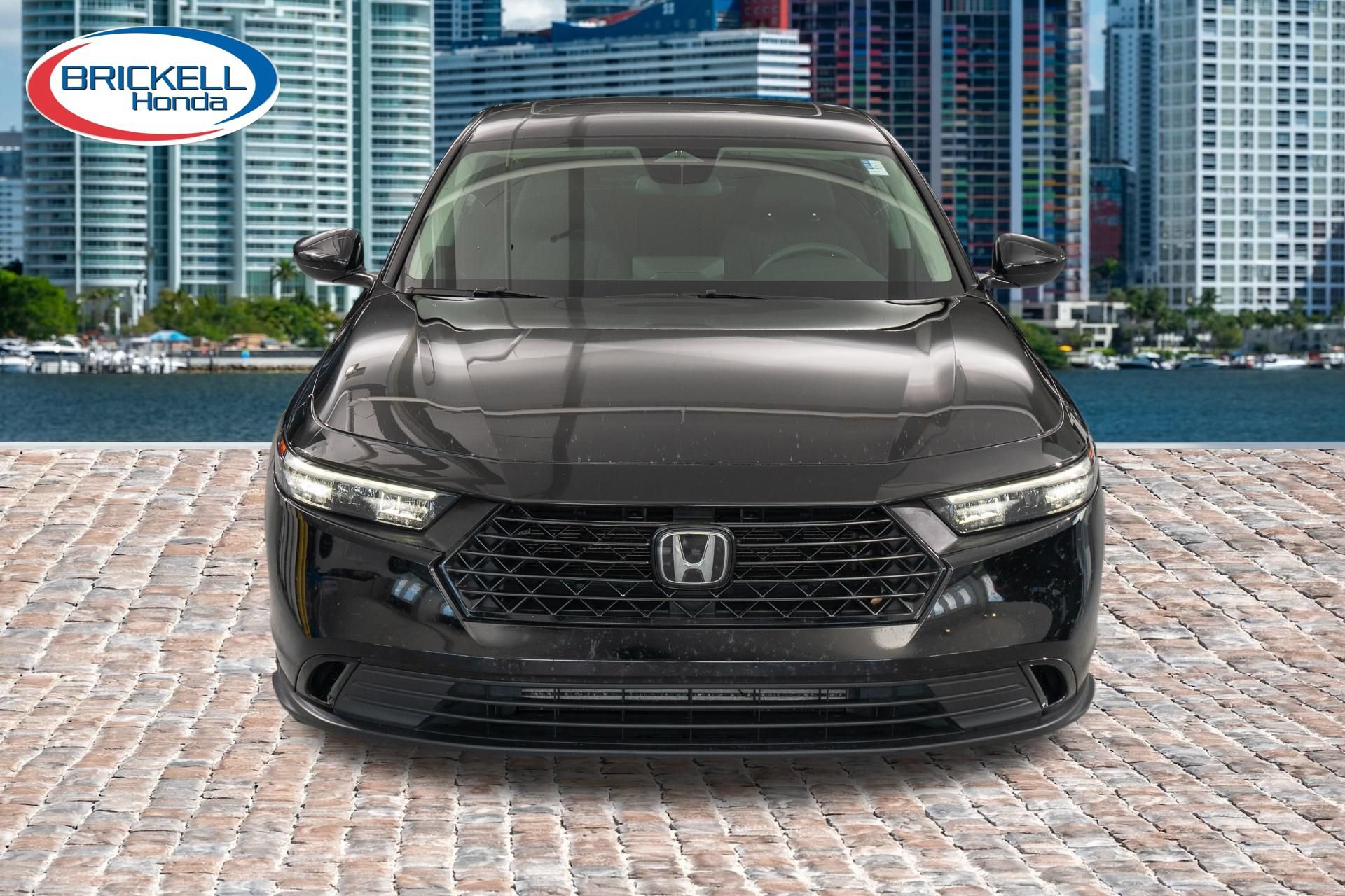 Certified 2025 Honda Accord SE image 2