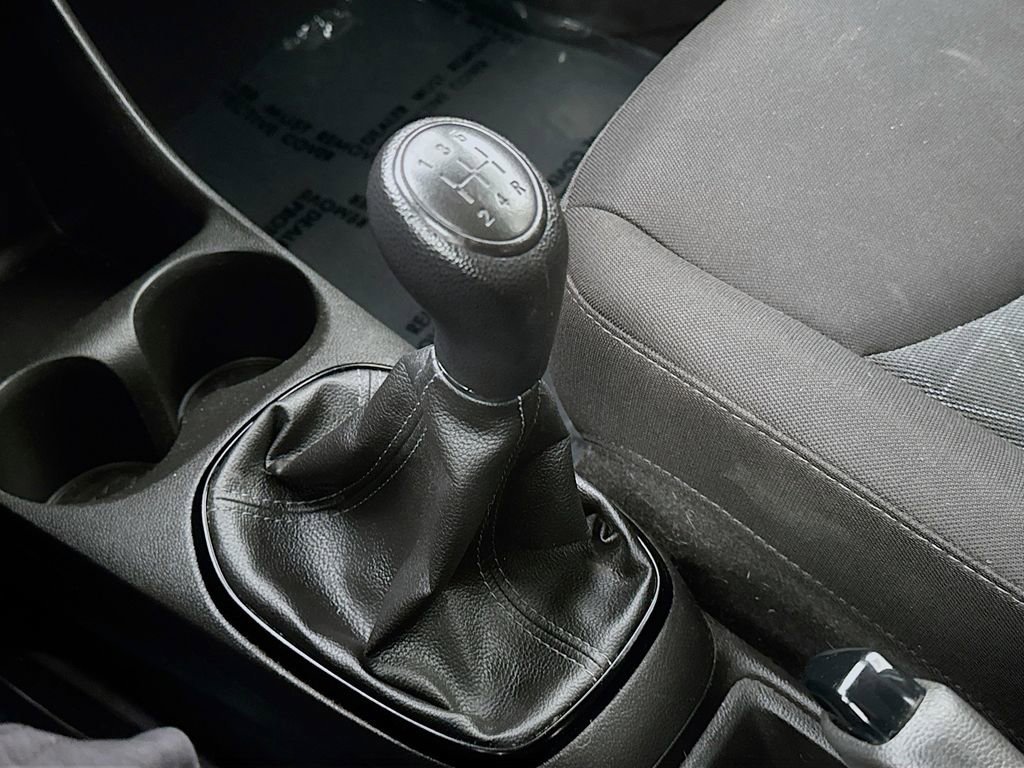 Used 2019 Chevrolet Spark LT image 19