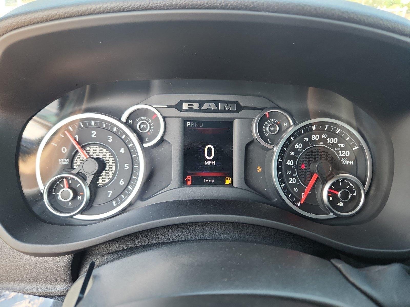 New 2025 RAM 3500 Tradesman w/ Chrome Appearance Group AWD/4WD image 11
