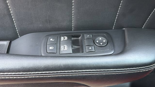 Used 2017 Dodge Challenger R/T Scat Pack RWD image 23