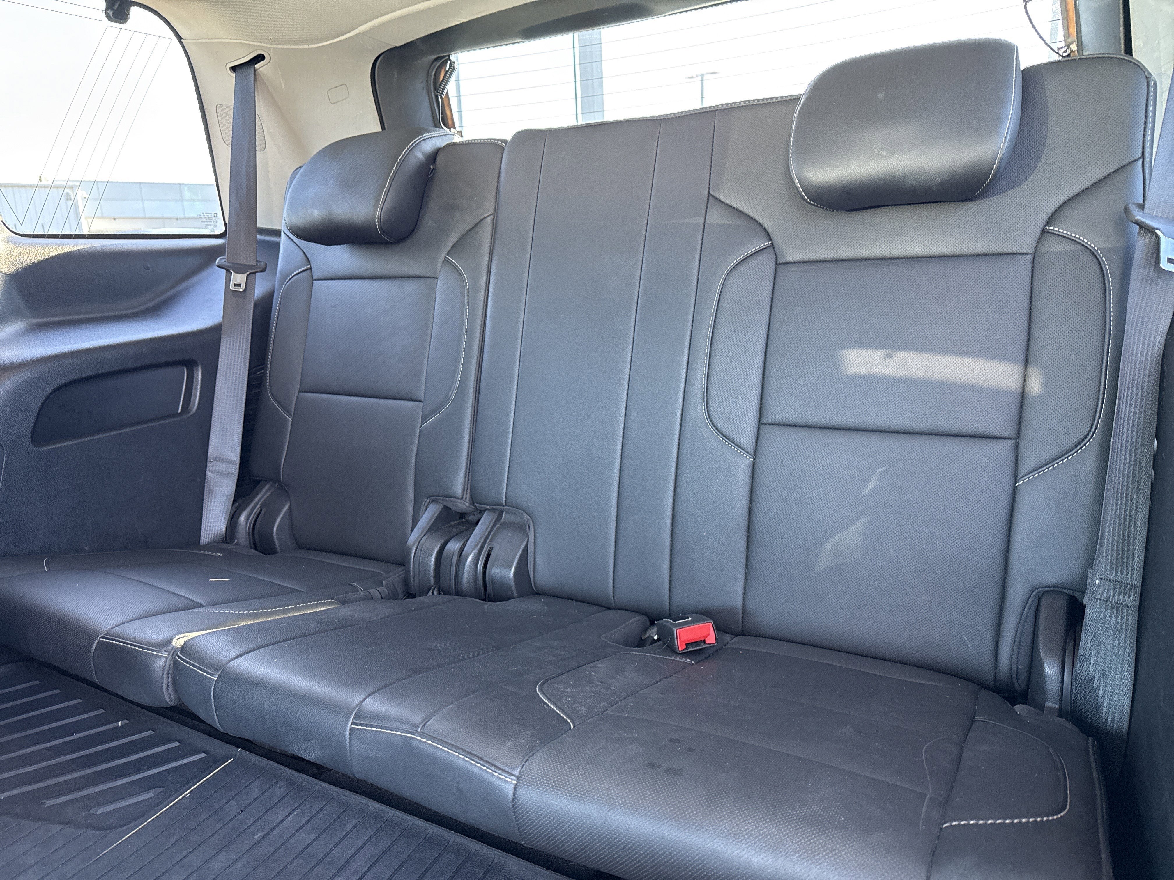 Used 2019 GMC Yukon SLT w/ Premium Edition image 33