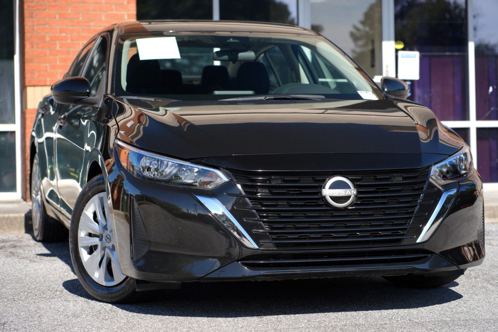Used 2024 Nissan Sentra S FWD image 2
