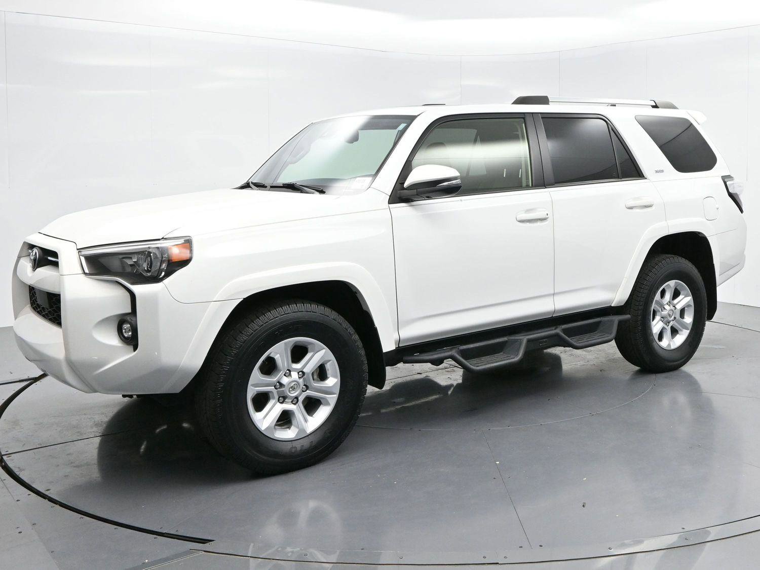 Used 2023 Toyota 4Runner SR5 Premium w/ Moonroof Package image 3